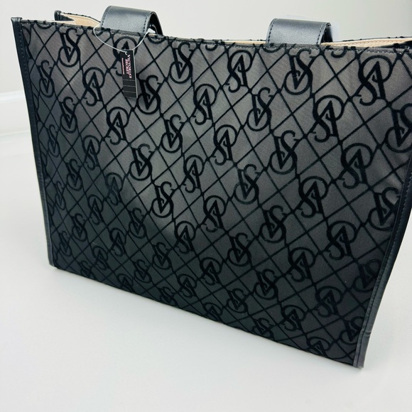 Victoria’s Secret Monogram Logo Mesh Tote - Picture 4 of 9